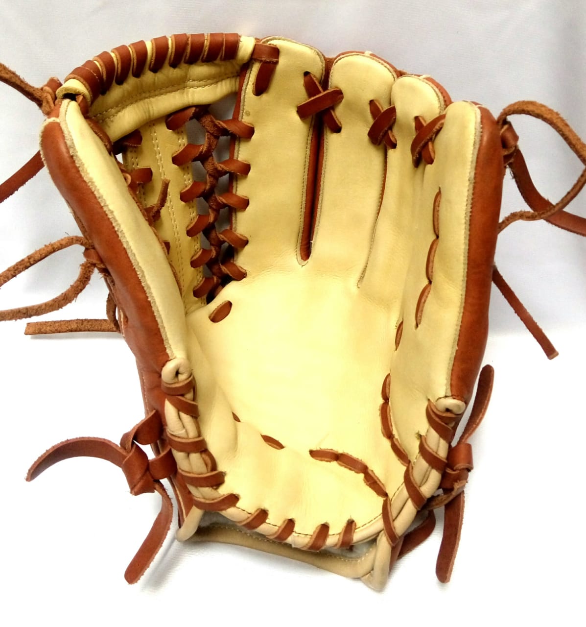 CH-8 Outfielder Glove